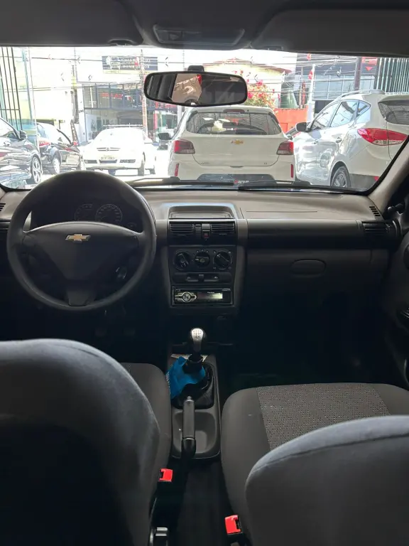 CHEVROLET Classic Sedan - Foto