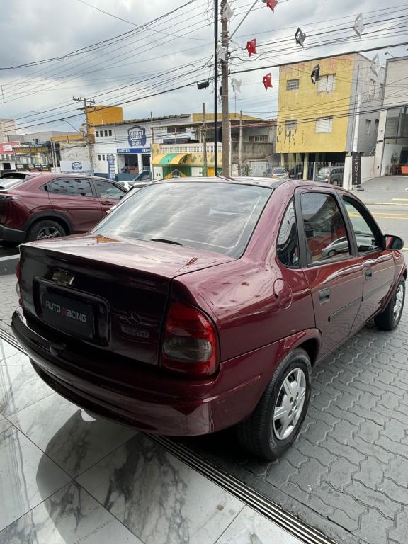 CHEVROLET Classic Sedan - Foto
