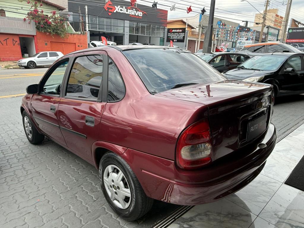 CHEVROLET Classic Sedan - Foto