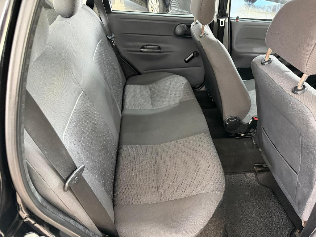 CHEVROLET Classic Sedan - Foto