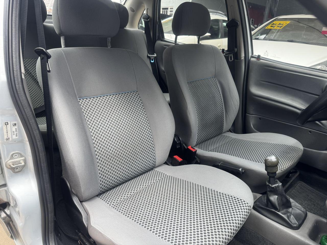 CHEVROLET Classic Sedan - Foto