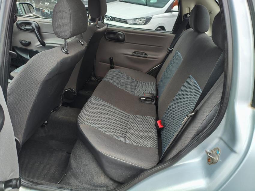 CHEVROLET Classic Sedan - Foto