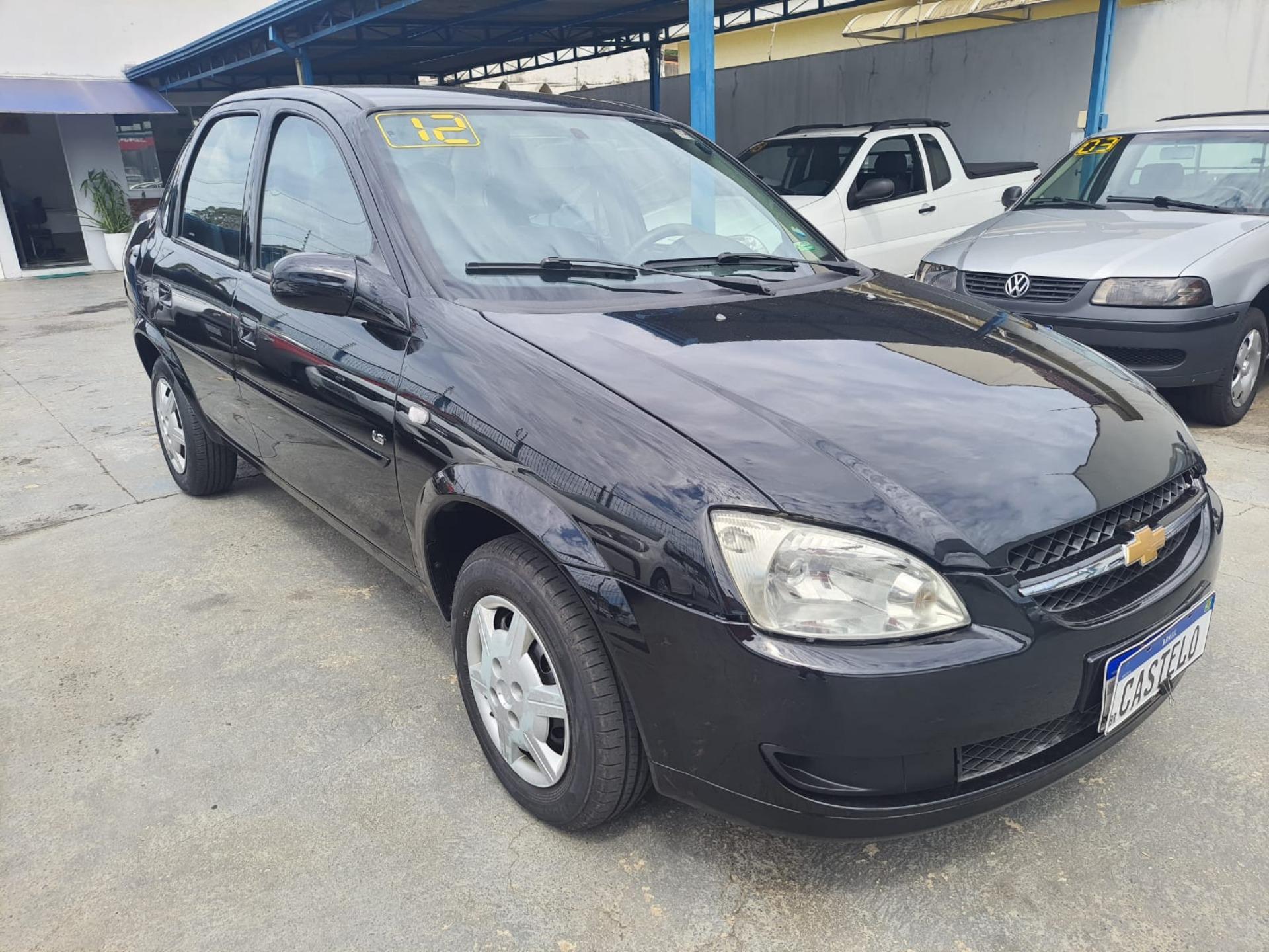 CHEVROLET Classic Sedan - Foto