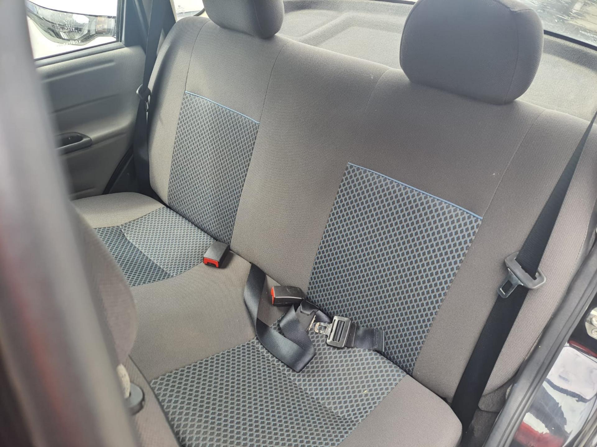 CHEVROLET Classic Sedan - Foto