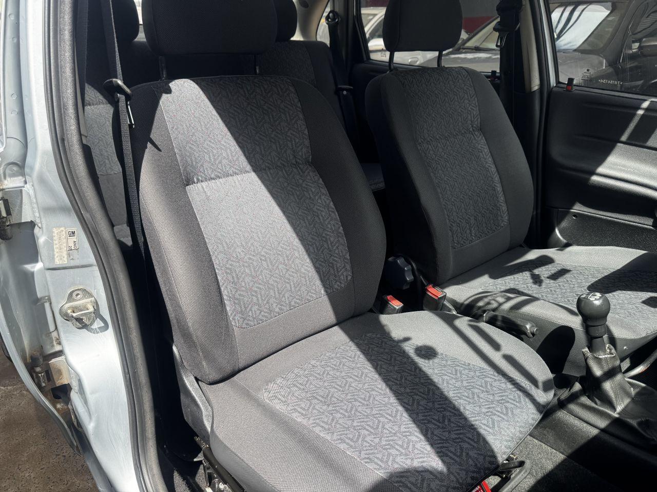 CHEVROLET Classic Sedan - Foto