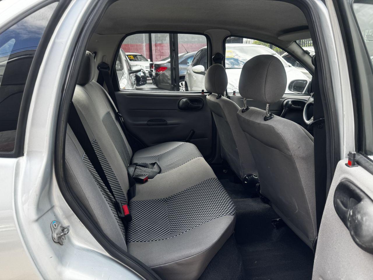 CHEVROLET Classic Sedan - Foto