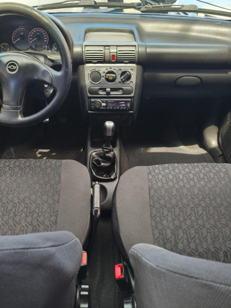 CHEVROLET Classic Sedan - Foto