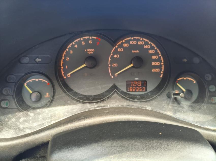 CHEVROLET Classic Sedan - Foto