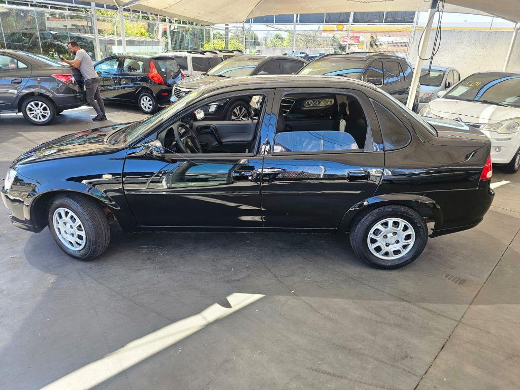 CHEVROLET Classic Sedan - Foto