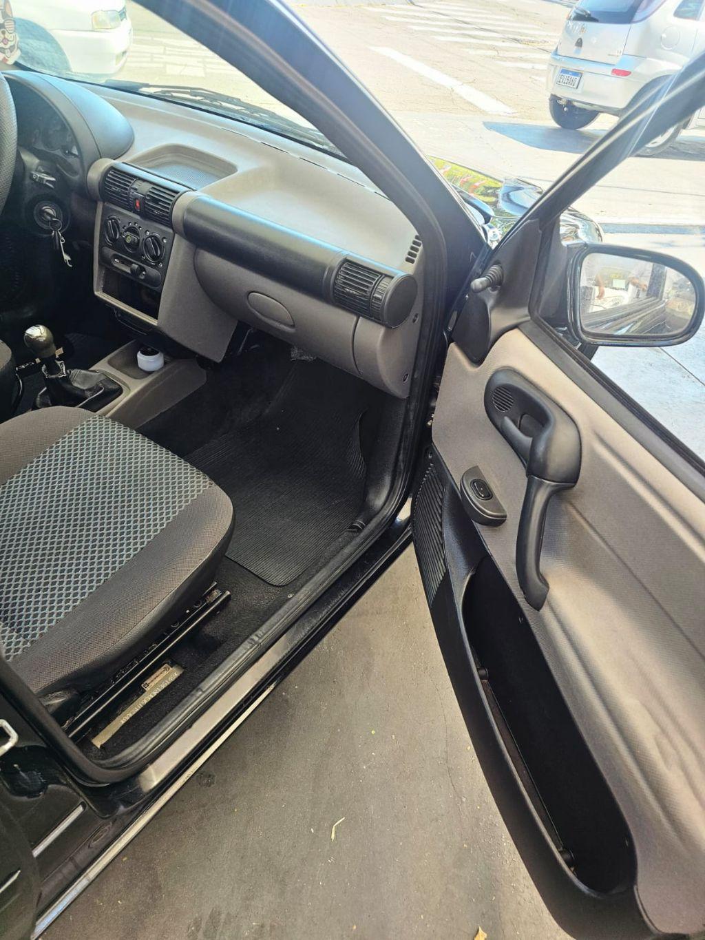 CHEVROLET Classic Sedan - Foto