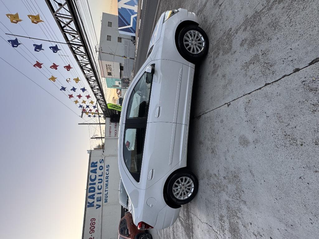 CHEVROLET Cobalt - Foto