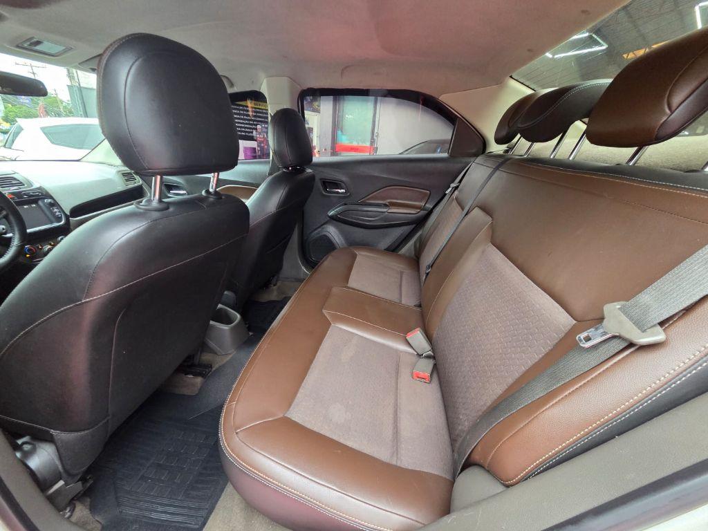 CHEVROLET Cobalt - Foto