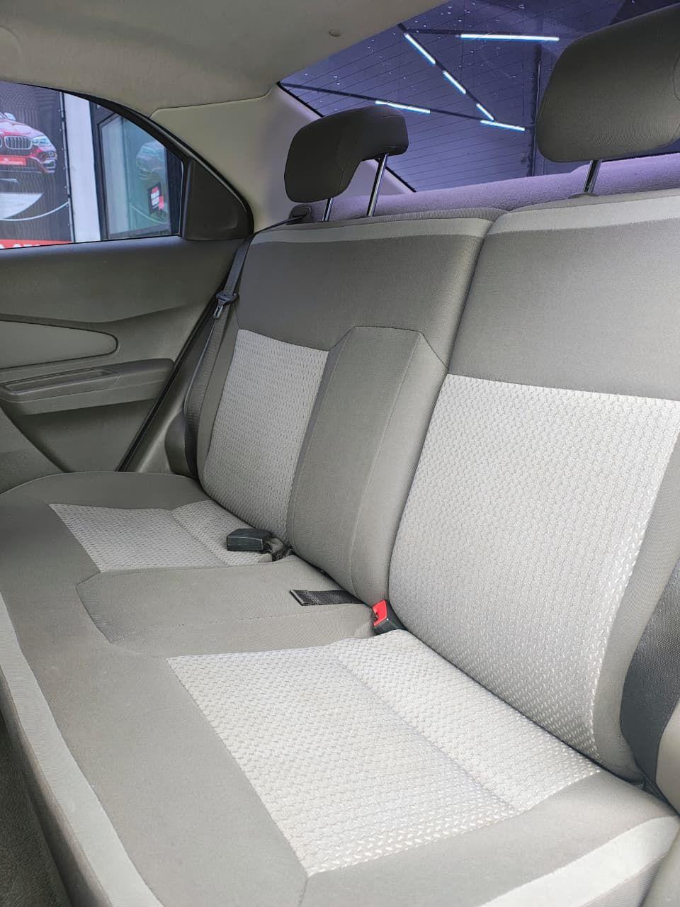 CHEVROLET Cobalt - Foto