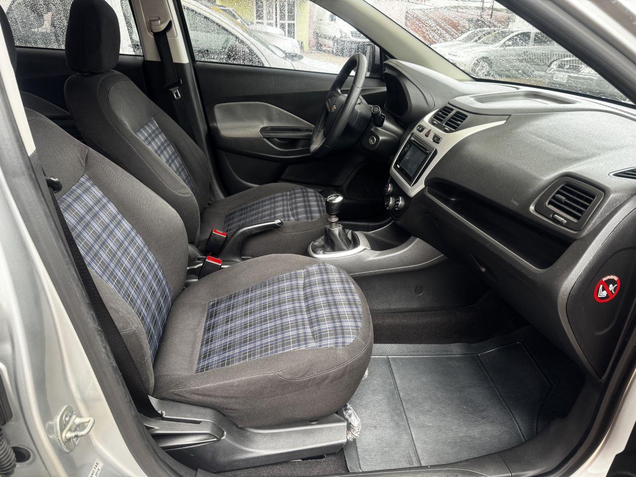 CHEVROLET Cobalt - Foto