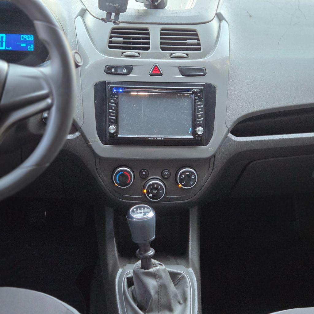 CHEVROLET Cobalt - Foto