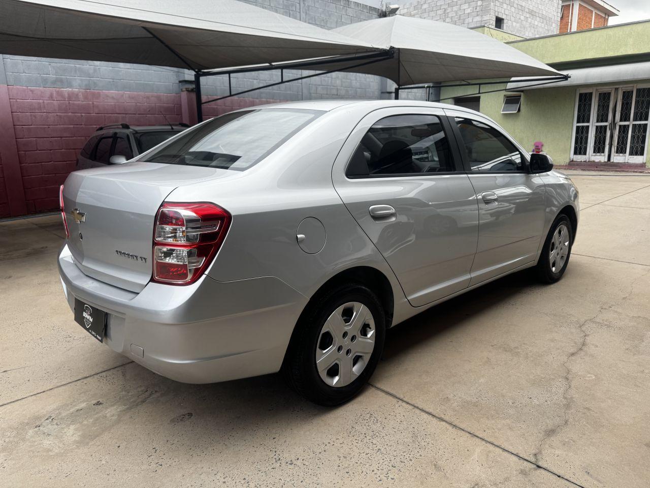CHEVROLET Cobalt - Foto
