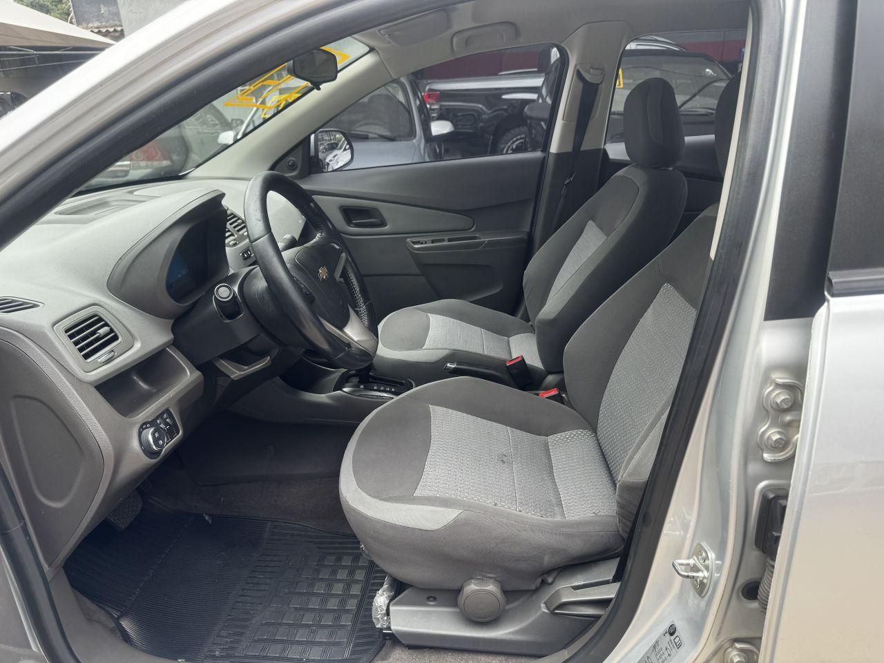 CHEVROLET Cobalt - Foto