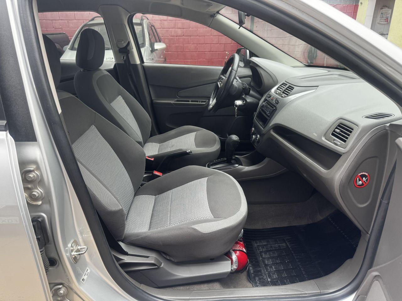 CHEVROLET Cobalt - Foto