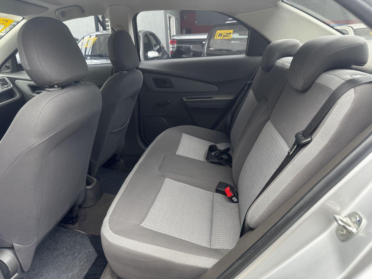 CHEVROLET Cobalt - Foto