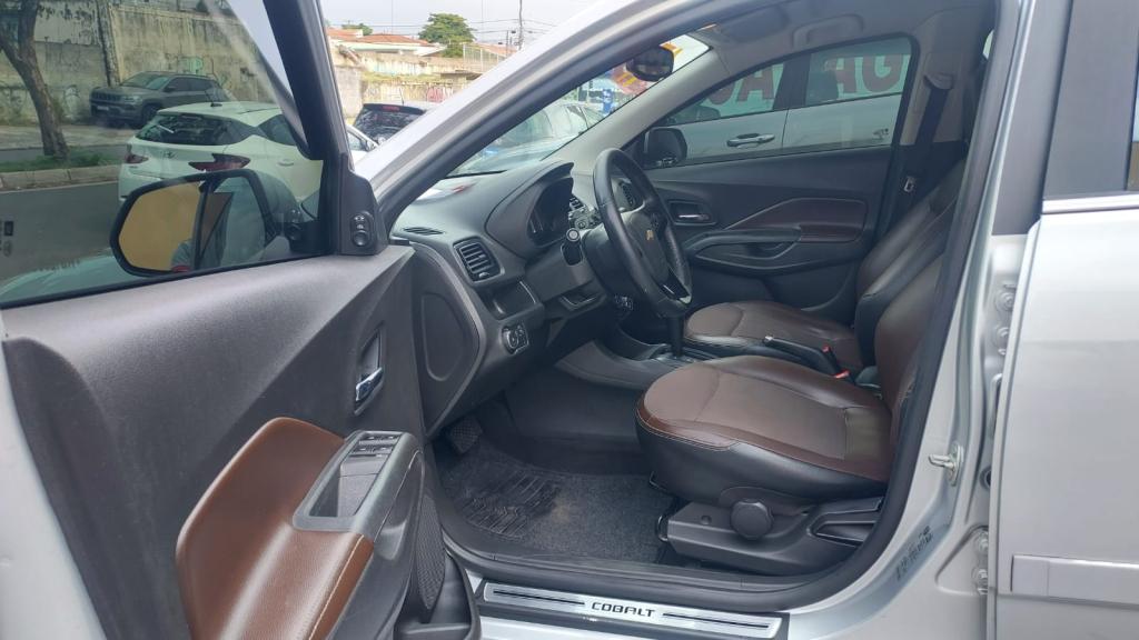 CHEVROLET Cobalt - Foto