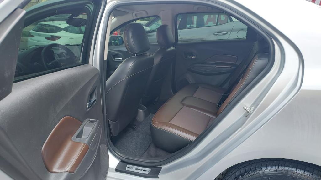 CHEVROLET Cobalt - Foto