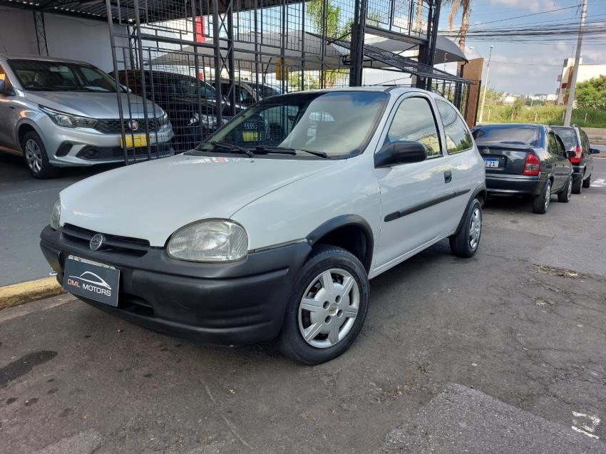 CHEVROLET Corsa Hatch - Foto