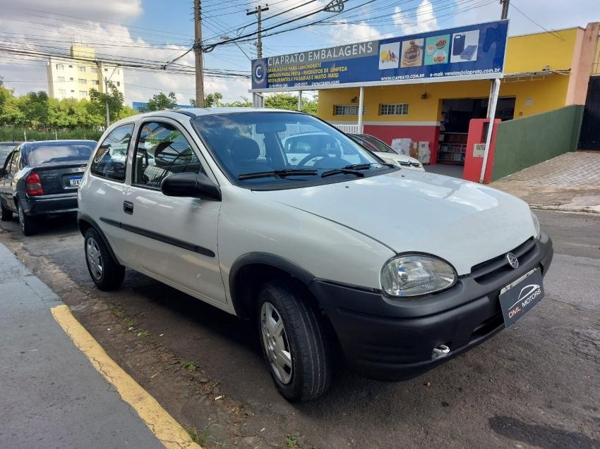 CHEVROLET Corsa Hatch - Foto