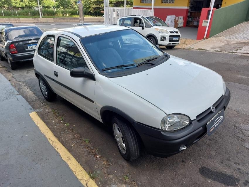 CHEVROLET Corsa Hatch - Foto