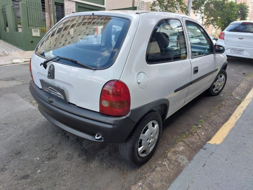 CHEVROLET Corsa Hatch - Foto