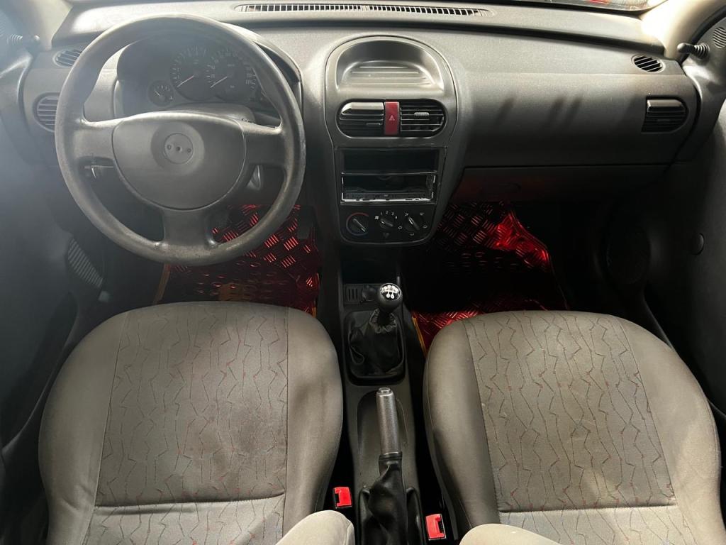 CHEVROLET Corsa Hatch - Foto