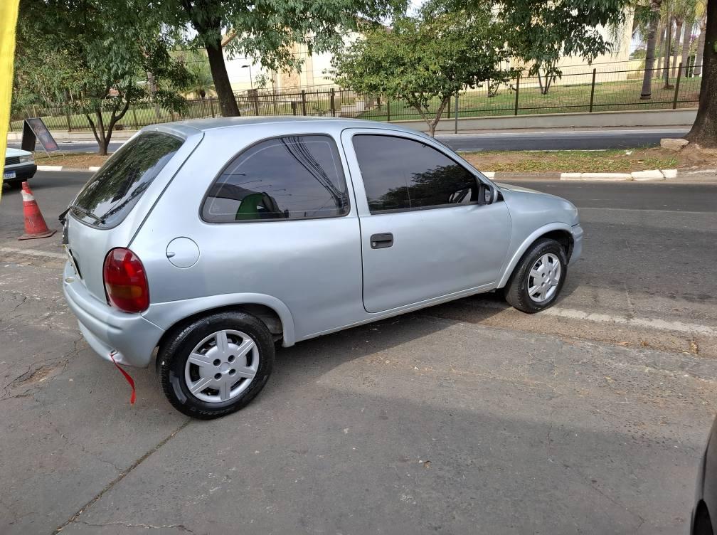 CHEVROLET Corsa Hatch - Foto
