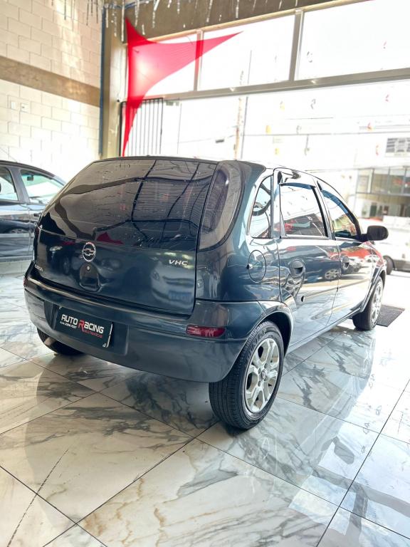 CHEVROLET Corsa Hatch - Foto