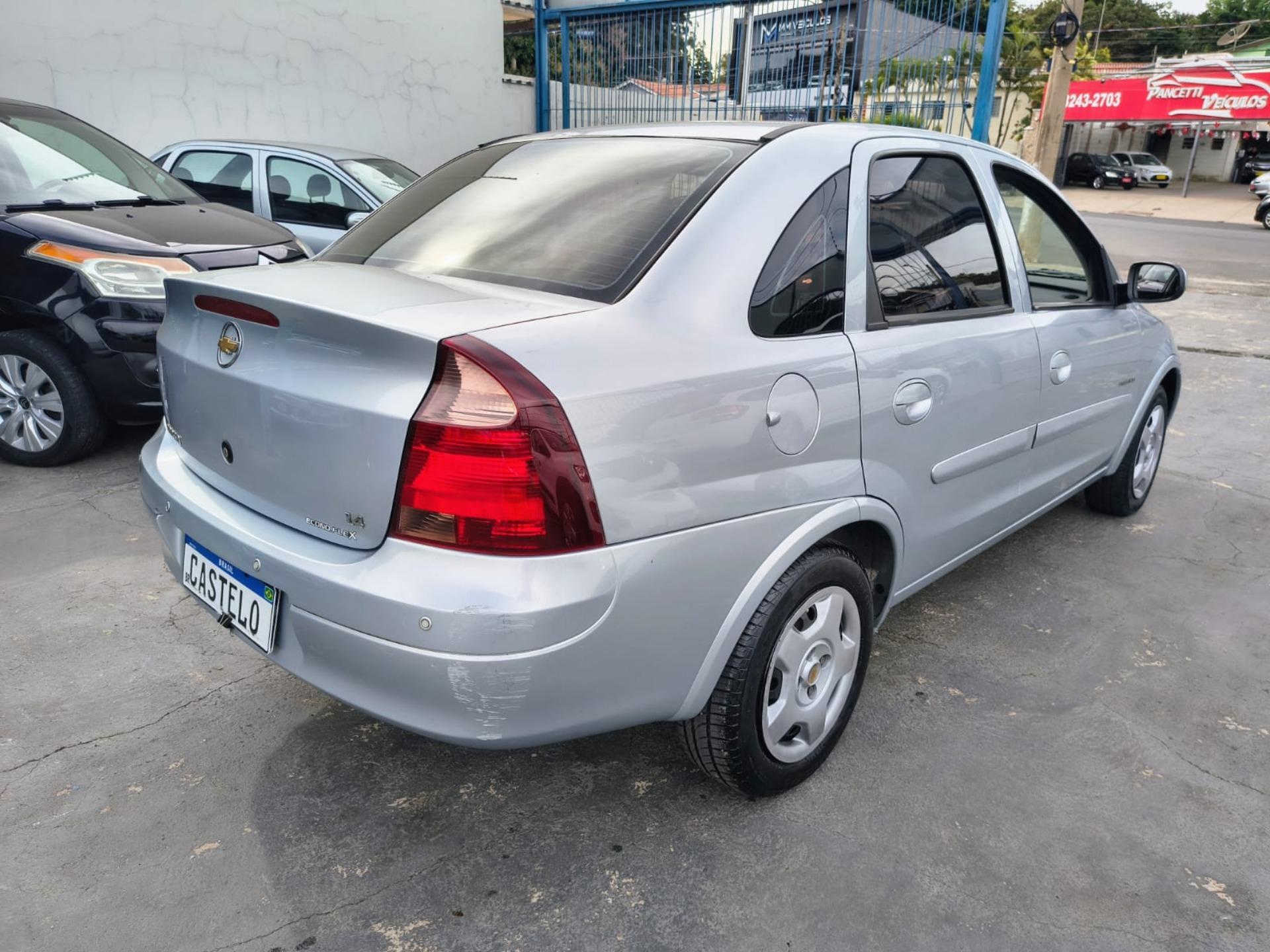 CHEVROLET Corsa Hatch - Miniatura