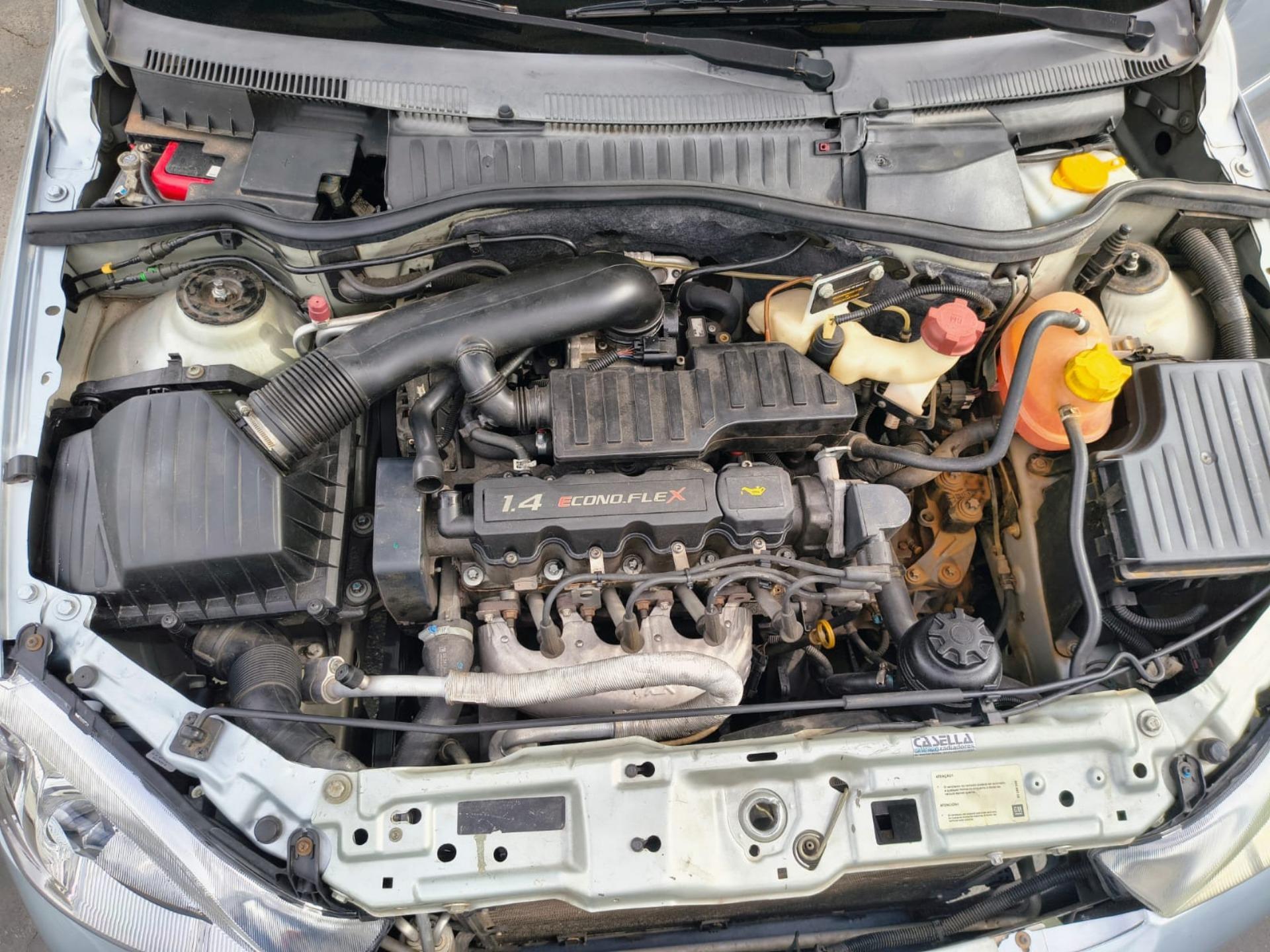 CHEVROLET Corsa Hatch - Miniatura