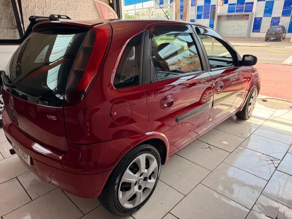 CHEVROLET Corsa Hatch - Foto