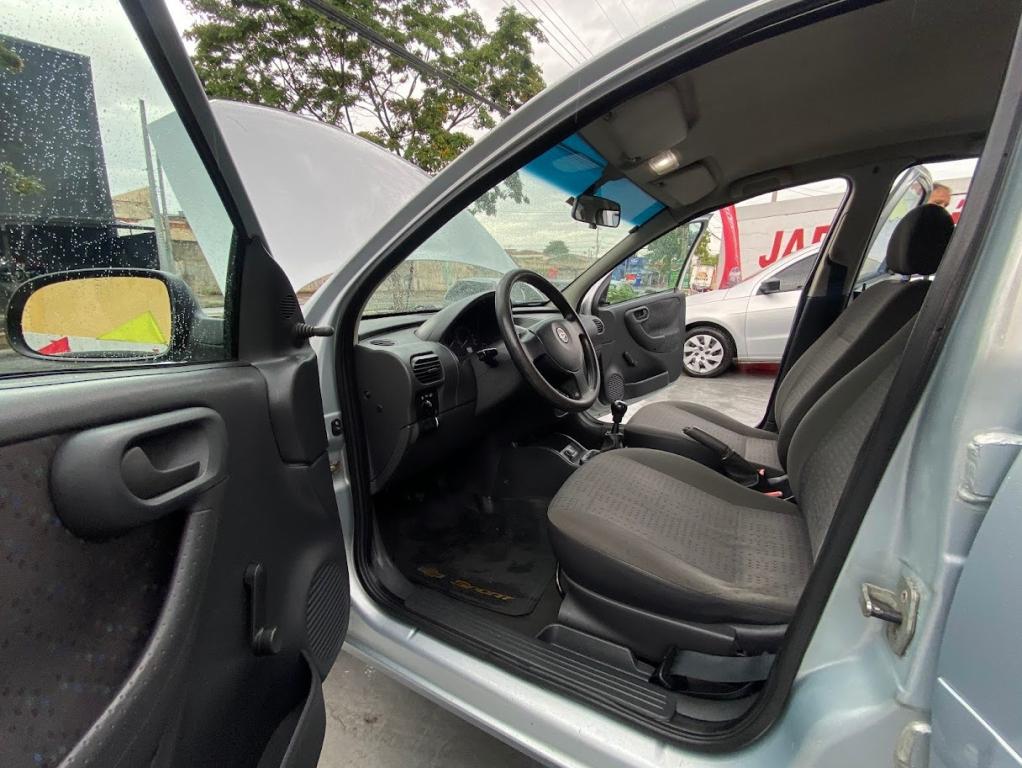 CHEVROLET Corsa Hatch - Foto