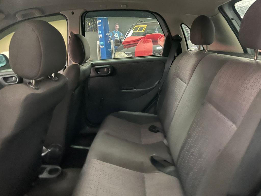 CHEVROLET Corsa Hatch - Foto
