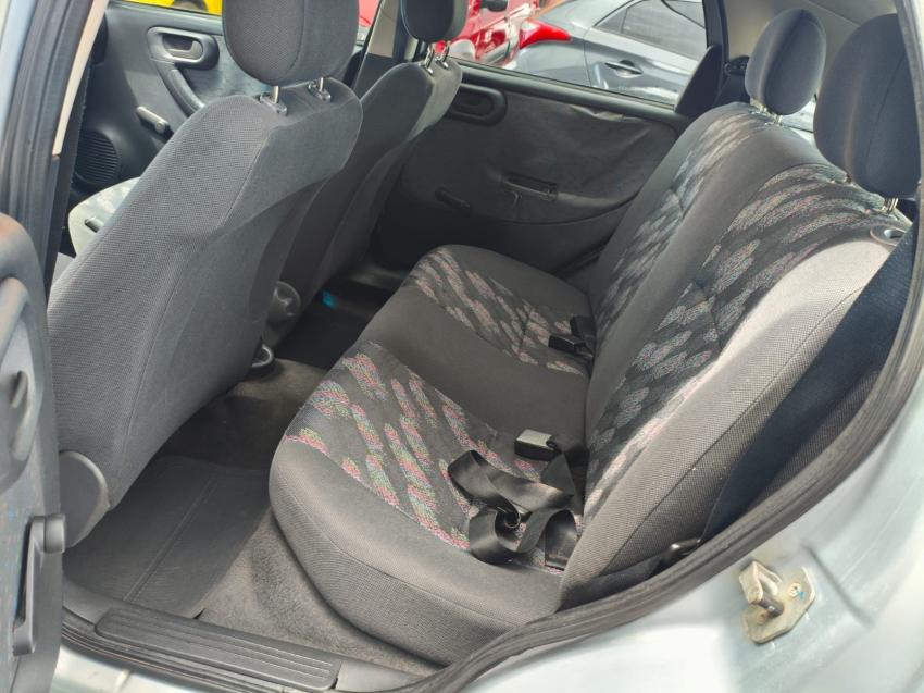 CHEVROLET Corsa Hatch - Foto