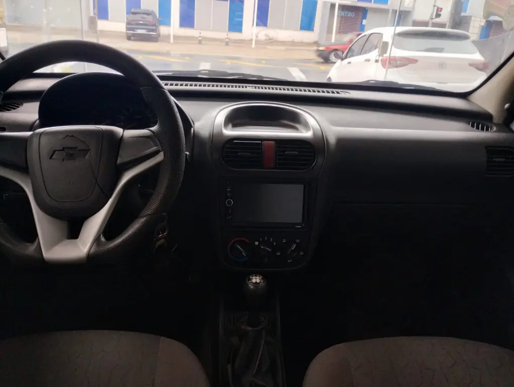 CHEVROLET Corsa Hatch - Foto