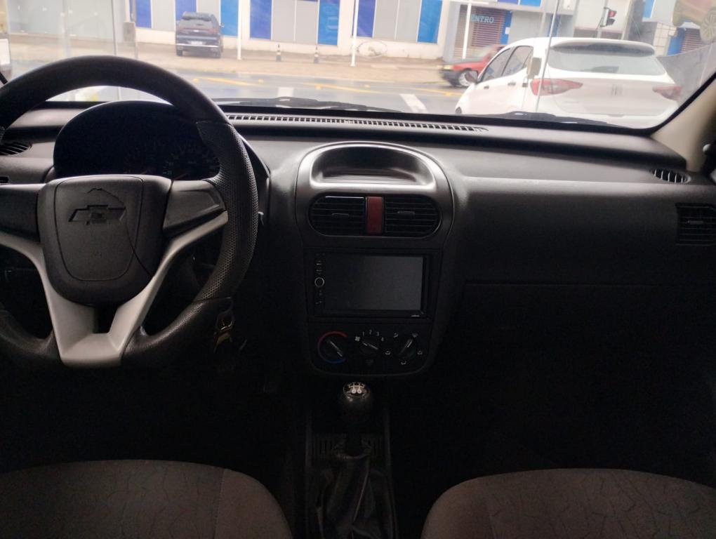 CHEVROLET Corsa Hatch - Foto