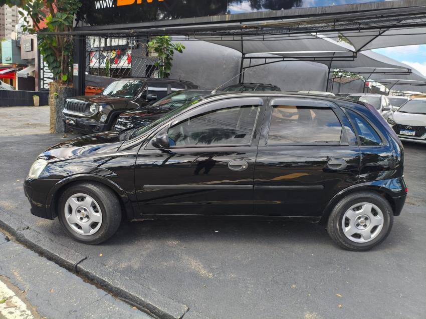 CHEVROLET Corsa Hatch - Foto