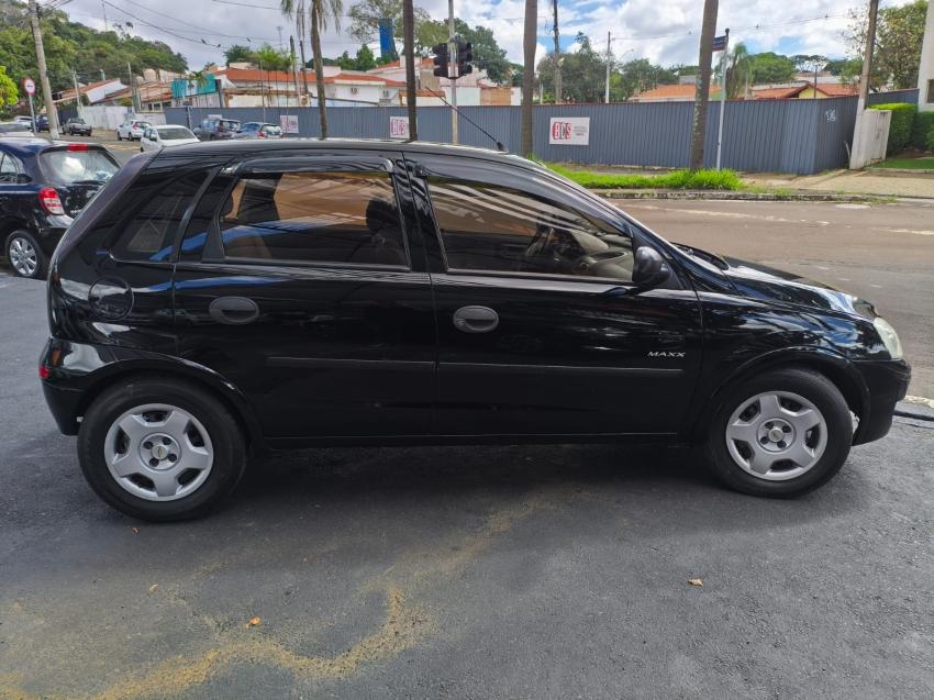 CHEVROLET Corsa Hatch - Foto