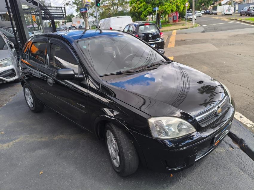 CHEVROLET Corsa Hatch - Foto