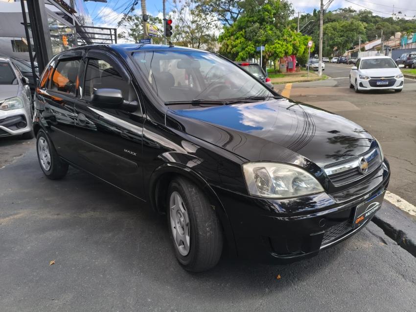 CHEVROLET Corsa Hatch - Foto