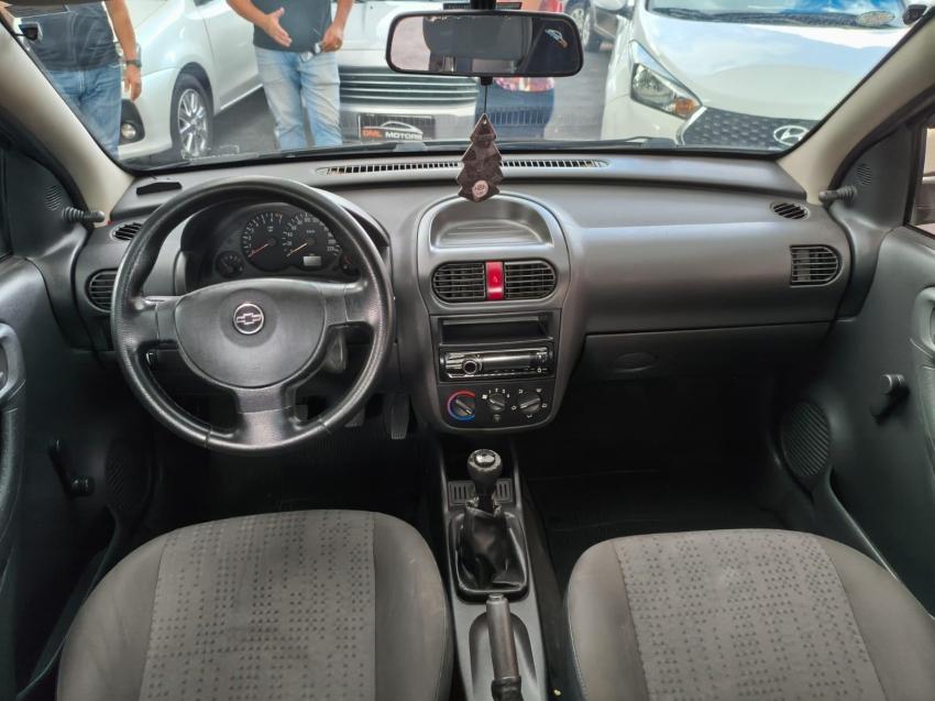 CHEVROLET Corsa Hatch - Foto