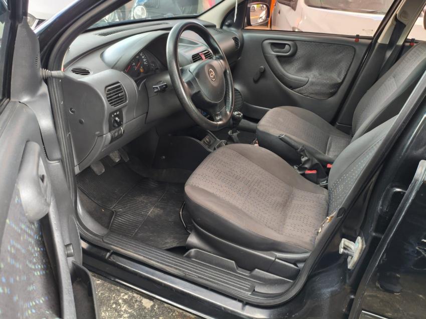 CHEVROLET Corsa Hatch - Foto