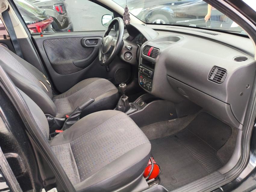 CHEVROLET Corsa Hatch - Foto