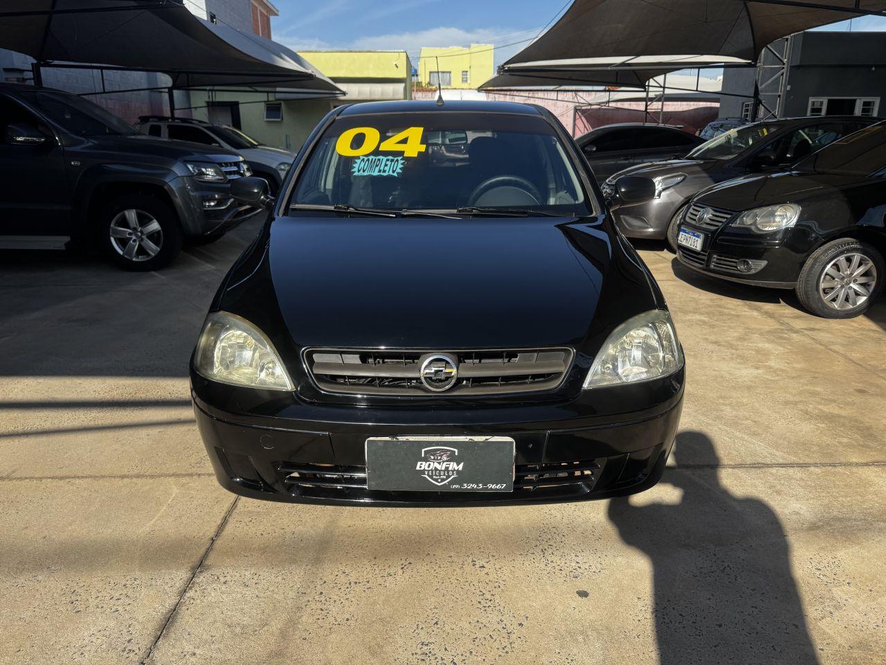 CHEVROLET Corsa Hatch - Foto