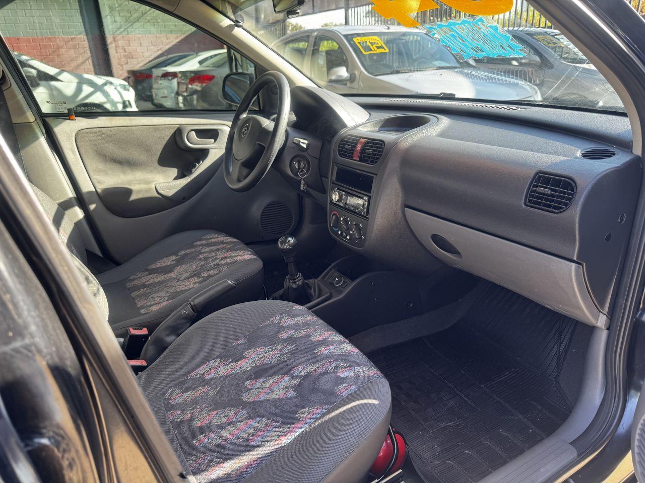 CHEVROLET Corsa Hatch - Foto
