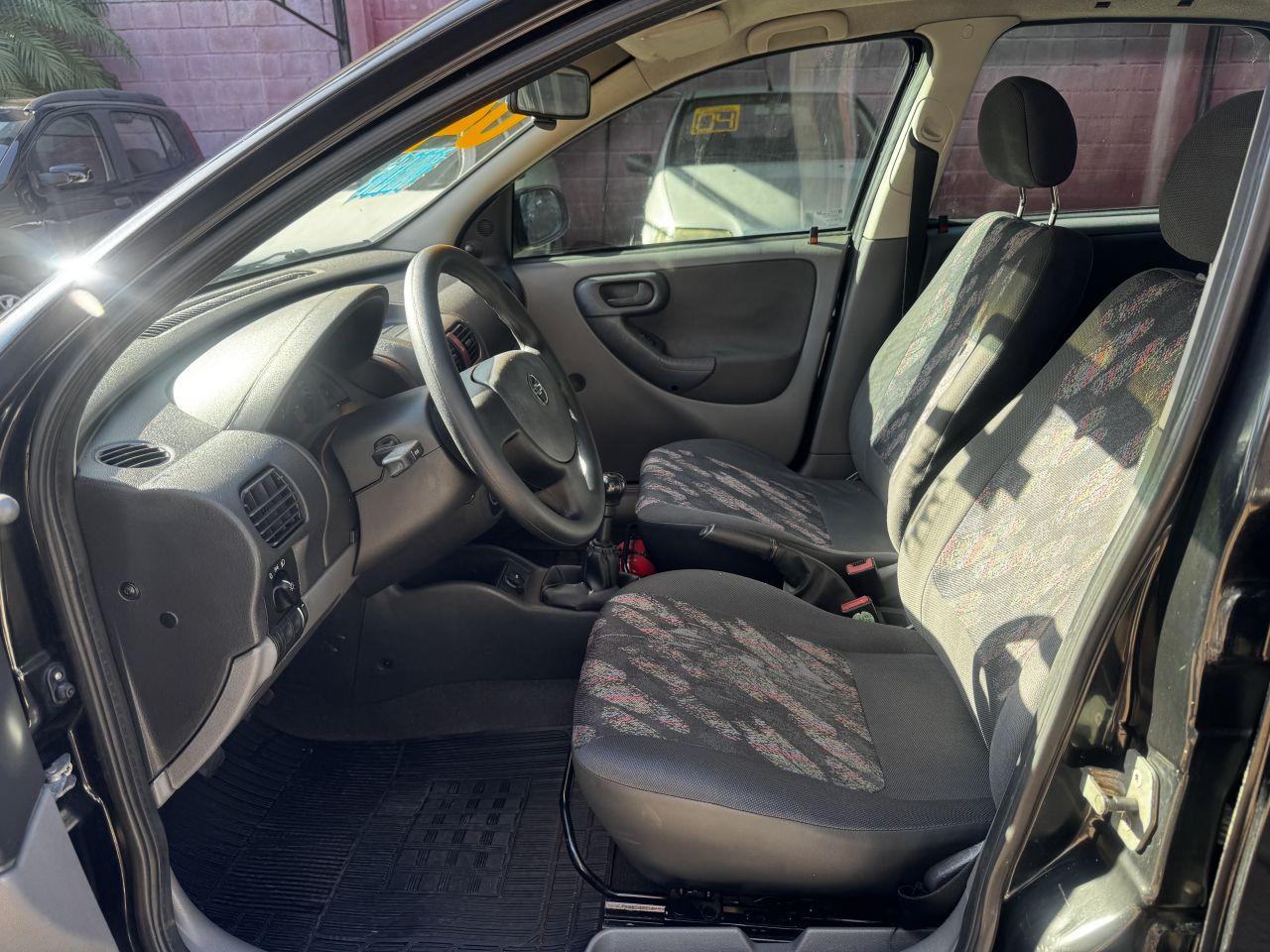 CHEVROLET Corsa Hatch - Foto